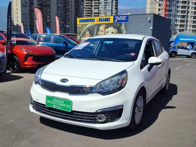 Kia Rio 4 Rio 4 Ex 1.4 Aut 2017 Usado en Macul