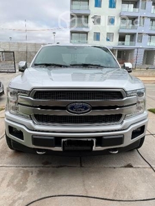 Ford f 150 platinium 2018