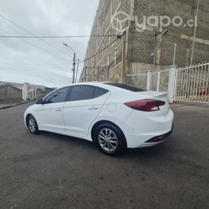 Hyundai Avante 2019 Automático Diésel Full Cuero