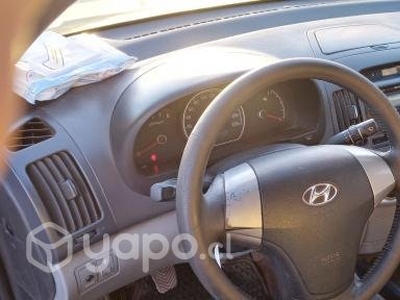 Hyundai elantra 2011 full equipo