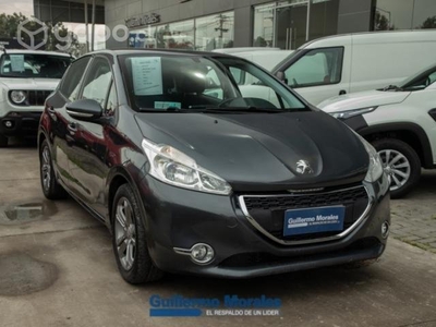 Peugeot 208 Active Pack 1.4 Hdi 2014