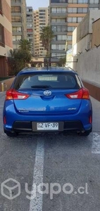 Toyota auris 2015