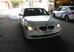 vendo auto 2009 BMW 525