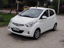 Vendo Hyundai Eon GlS full 2p14