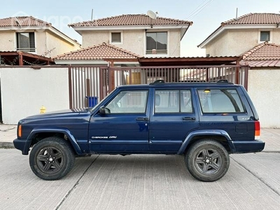 Jeep Cherokee Classic 2001