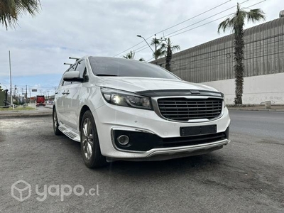 Kia Grand carnival diésel automática doble Sunroof