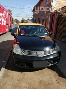 Nissan tiida 2012 full (taxi)