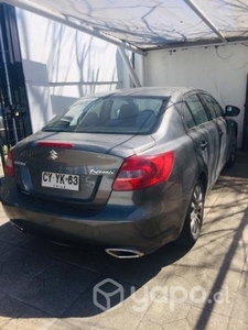 Suzuki kizashi 2011