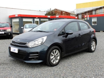 KIA RIO 5 EX 1.4 2015