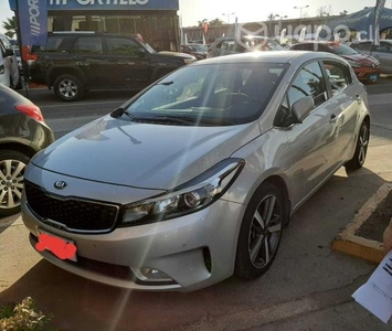 Kia motors cerato 2017