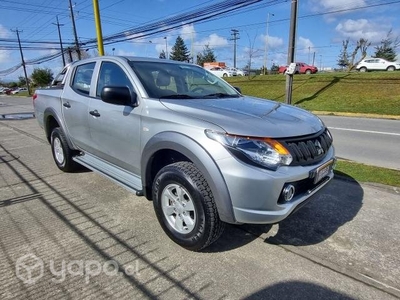 Mitsubishi l200 2018