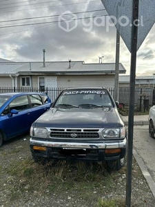 Nissan pathfinder 1996
