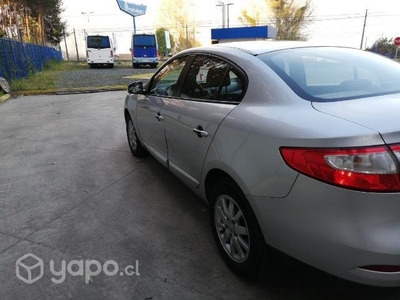 Renault fluence 2011