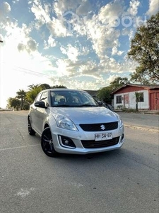 Suzuki Swift GLX AT