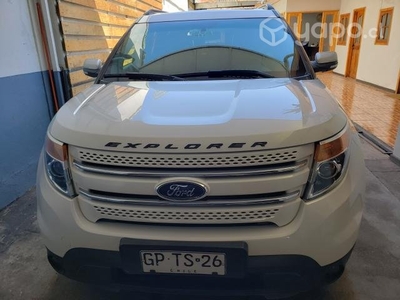 Ford Explorer 3.5 Limited 4x4