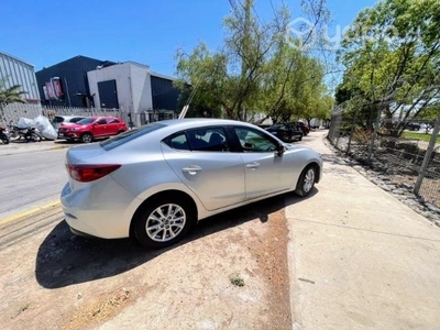 Mazda 3 Impecable