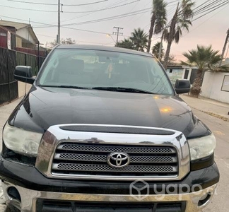 Toyota tundra 2010 5.7 sr5 v8