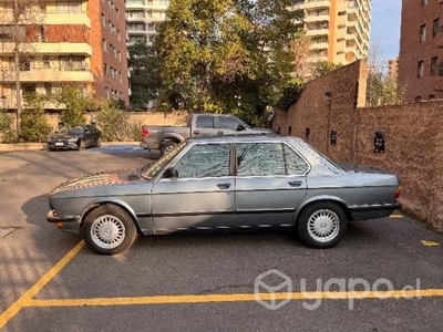 BMW 520 1987