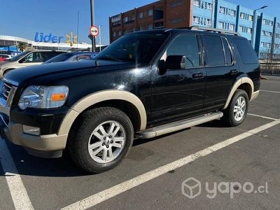 Ford Explorer Eddie bauer