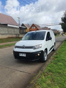 Furgón Citroën Berlingo k9 Diesel