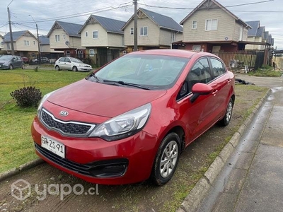 Kia motors rio 4 ex 1.4l 6mt