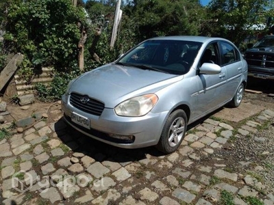 Hyundai accent 2008