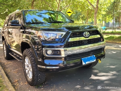 TOYOTA 4 RUNNER Limited 4x4 2016