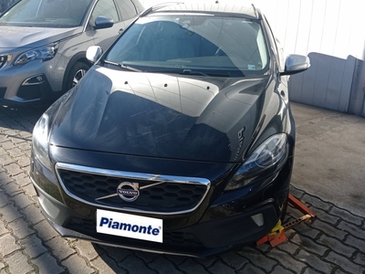 VOLVO V40 T5 AWD CROSS COUNTRY 2.5 AT 2014