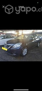 Nissan versa 2013