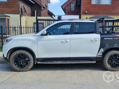 Ssangyong Musso 2021 4x4 AT pickup de Grand Musso