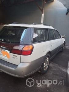 Subaru outback 2001 limited