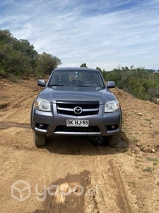 Mazda BT-50 Impecable 2012