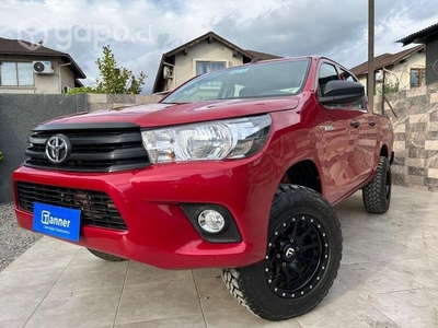 Toyota hilux dx 4WD 2020