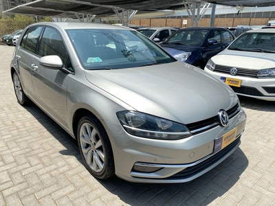 Volkswagen Golf 1.4 Tsi Hb Mt 5p 2018 Usado en Huechuraba