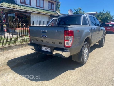 Camioneta ford ranger