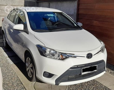 Toyota yaris 2016