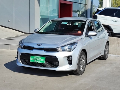 Kia Rio 5 Rio 5 C Ex 1.4l 6mt Ac Ci - 2078 2020 Usado en Huechuraba