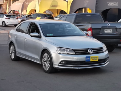 Volkswagen Bora New 1.4 Luxury At 4p 2016 Usado en Huechuraba