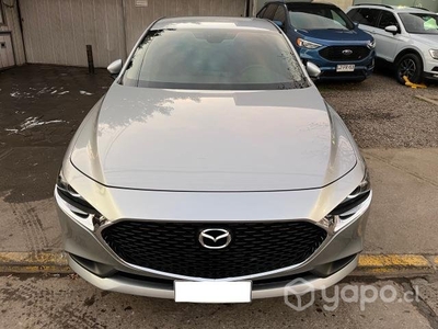 Mazda 3 2021 sedán 2.0 mt full