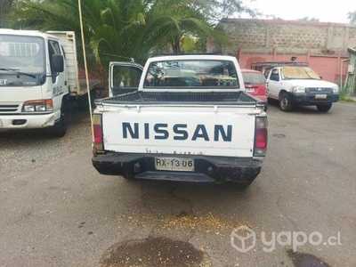 Nissan d 21