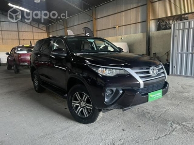 Toyota fortuner 2.7 2019 credito