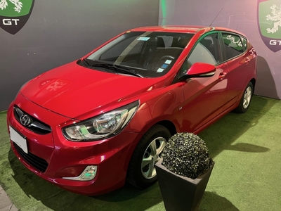 Hyundai Accent Gls 1.6 2013 Usado en Santiago