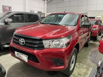 Toyota Hilux 2.4 Dx 4x4 2018 Usado en Santiago