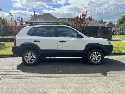 Hyundai Tucson automático año 2010 motor 2.0