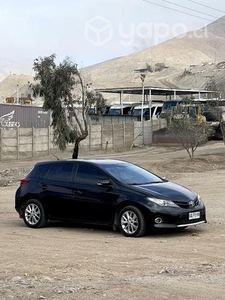 Toyota Auris 2014