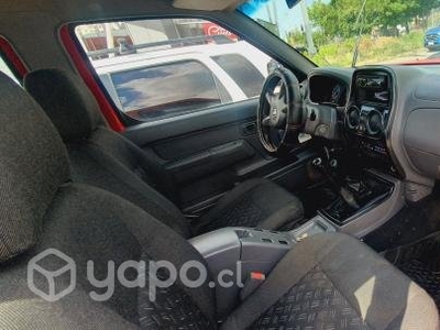 Nissan terrano 2012