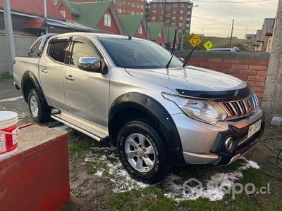 Mitsubishi l200 4x4