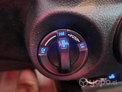 Toyota hilux 4x4 2016 dcab tdi 2.4 diésel