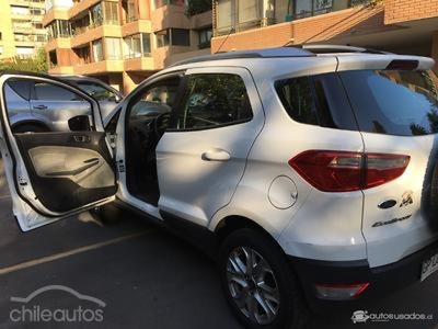 FORD ECOSPORT TITANIUM 2014