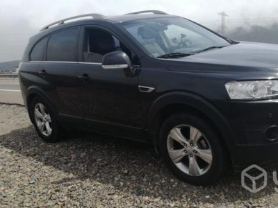 SUV CHEVROLET CAPTIVA 2013